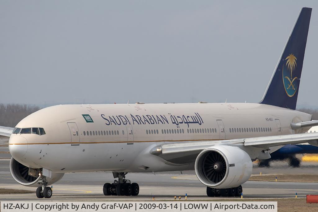 HZ-AKJ, 1998 Boeing 777-268/ER C/N 28353, Saudi Arabian 777-200