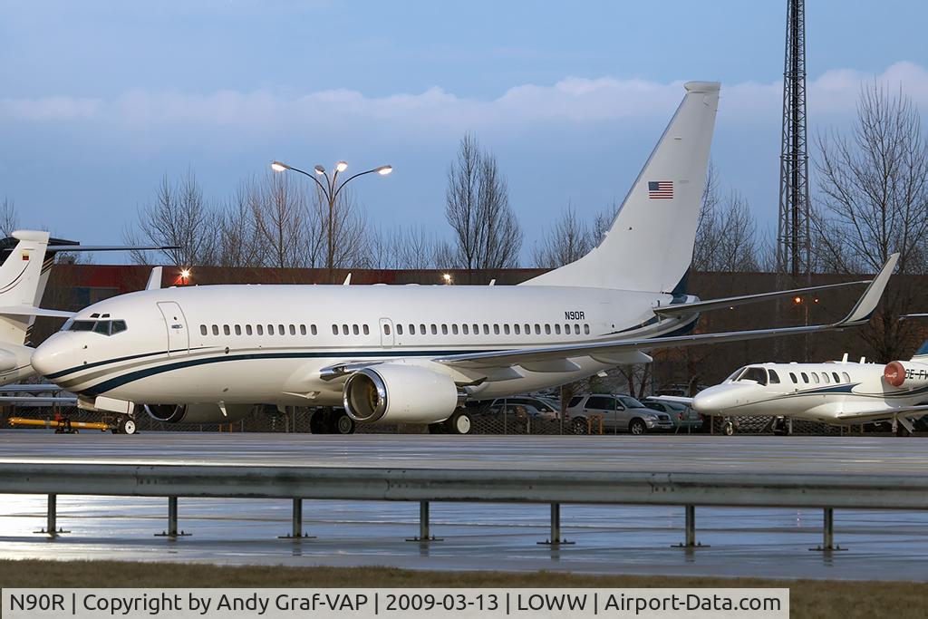 N90R, 2001 Boeing 737-7EL C/N 32775, 737-700