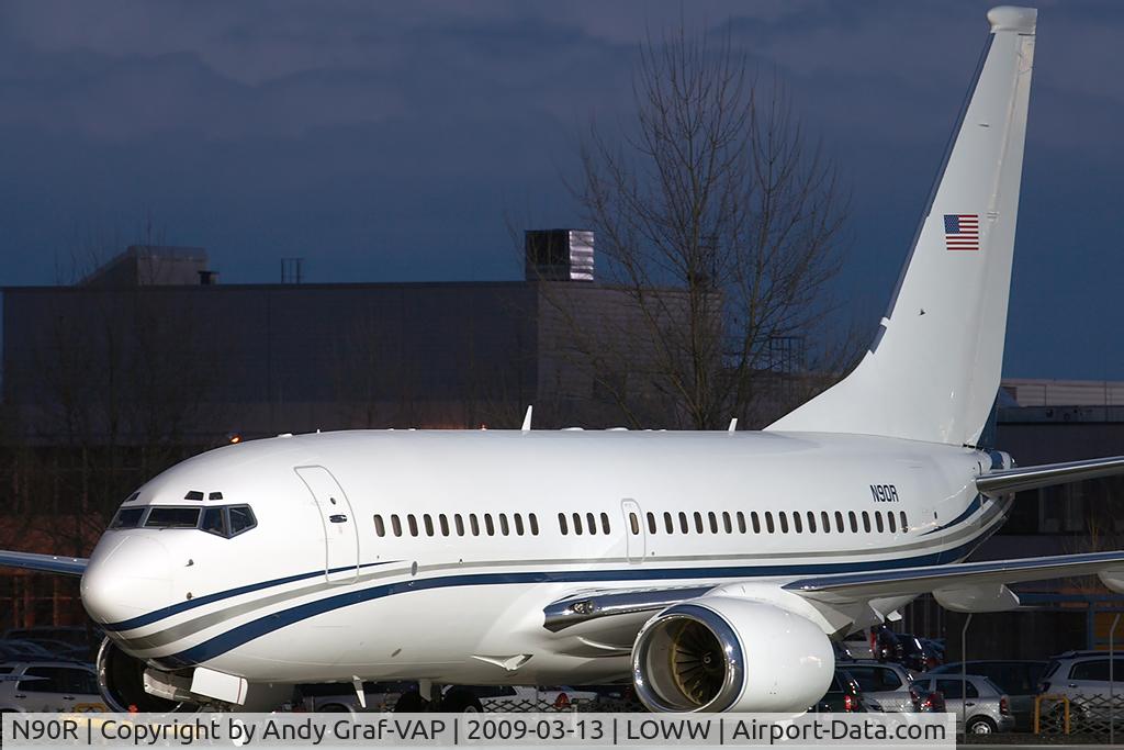 N90R, 2001 Boeing 737-7EL C/N 32775, 737-700