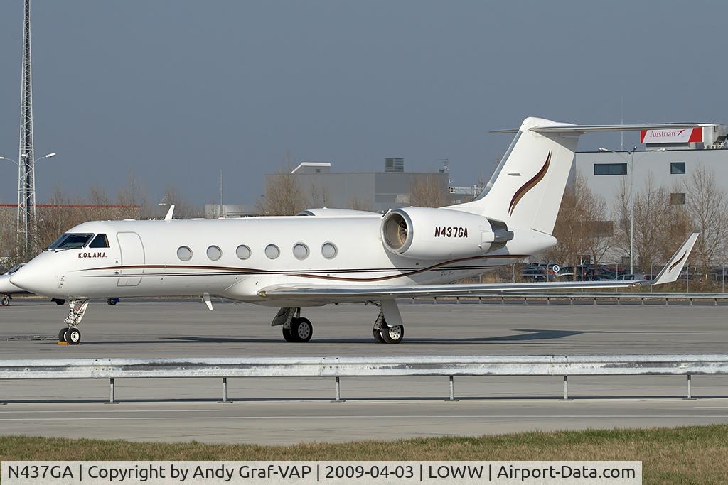 N437GA, 2001 Gulfstream Aerospace G-IV C/N 1437, Gulfstream 4
