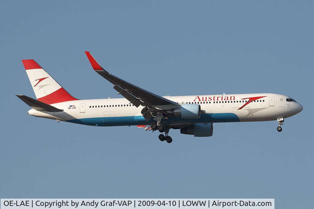 OE-LAE, 2000 Boeing 767-3Z9/ER C/N 30383, Austrian Airlines 767-300