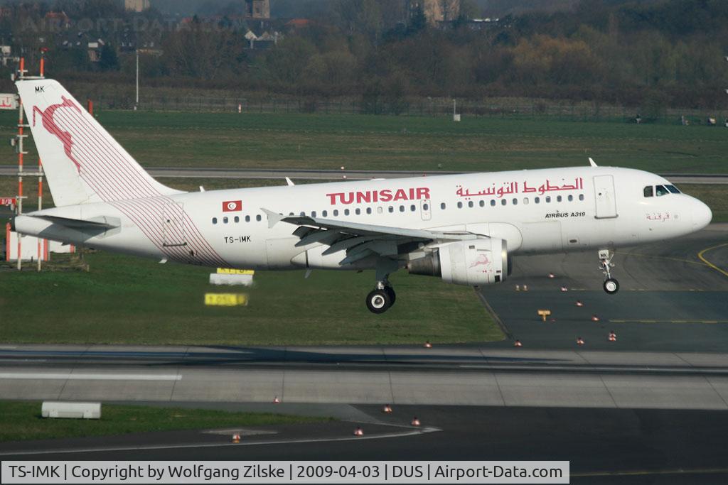 TS-IMK, 1998 Airbus A319-114 C/N 880, visitor
