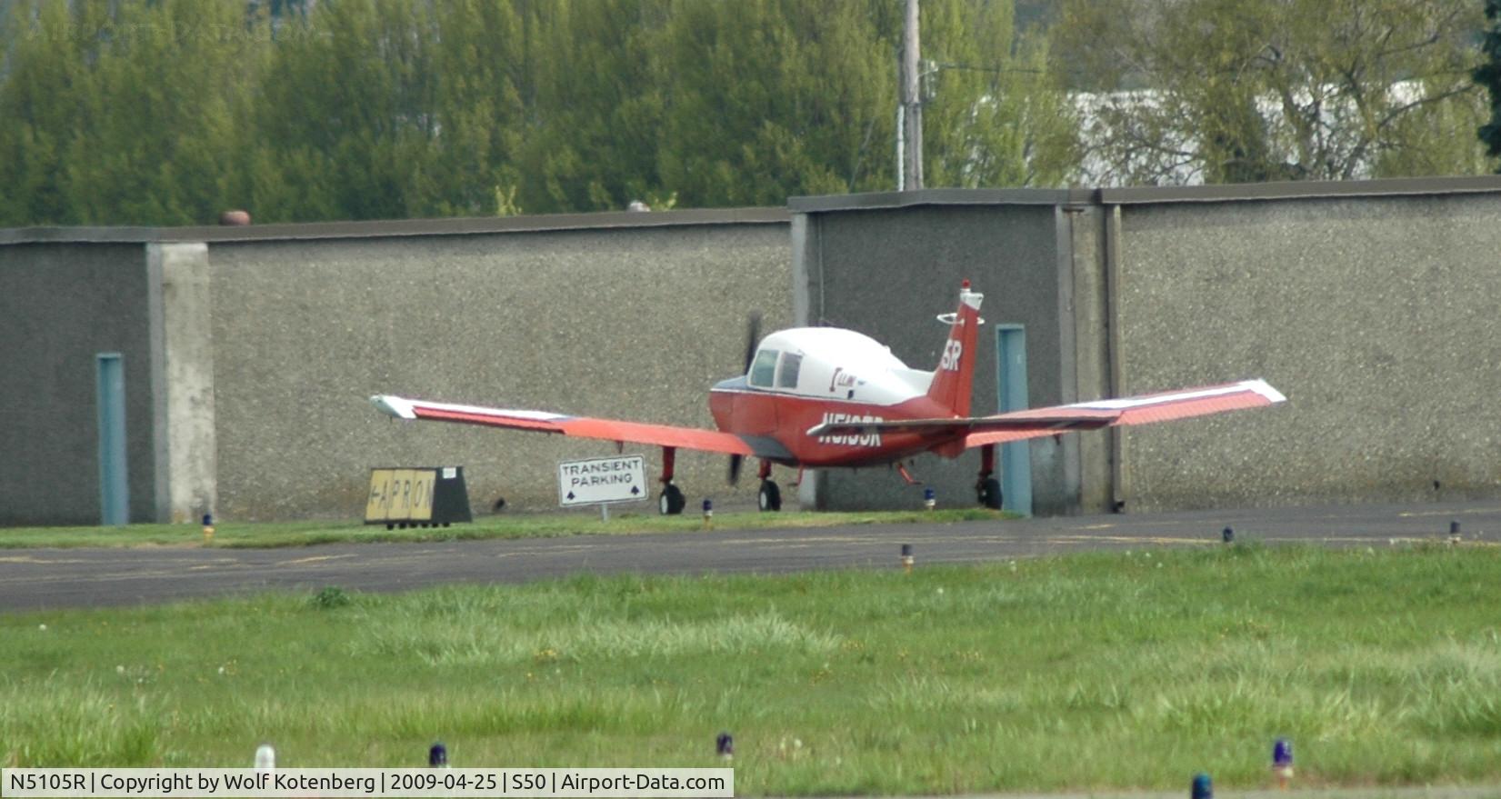 N5105R, 1974 Beech B19 Sport 150 C/N MB-639, long taxi to the north end of the field