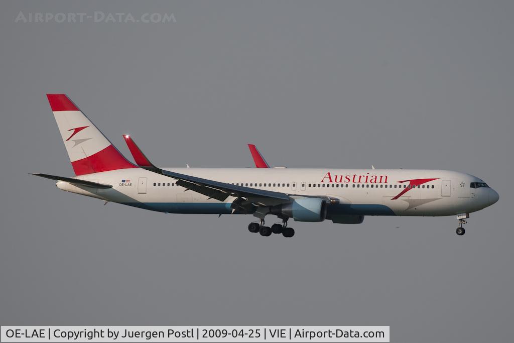 OE-LAE, 2000 Boeing 767-3Z9/ER C/N 30383, Boeing 767-3Z9