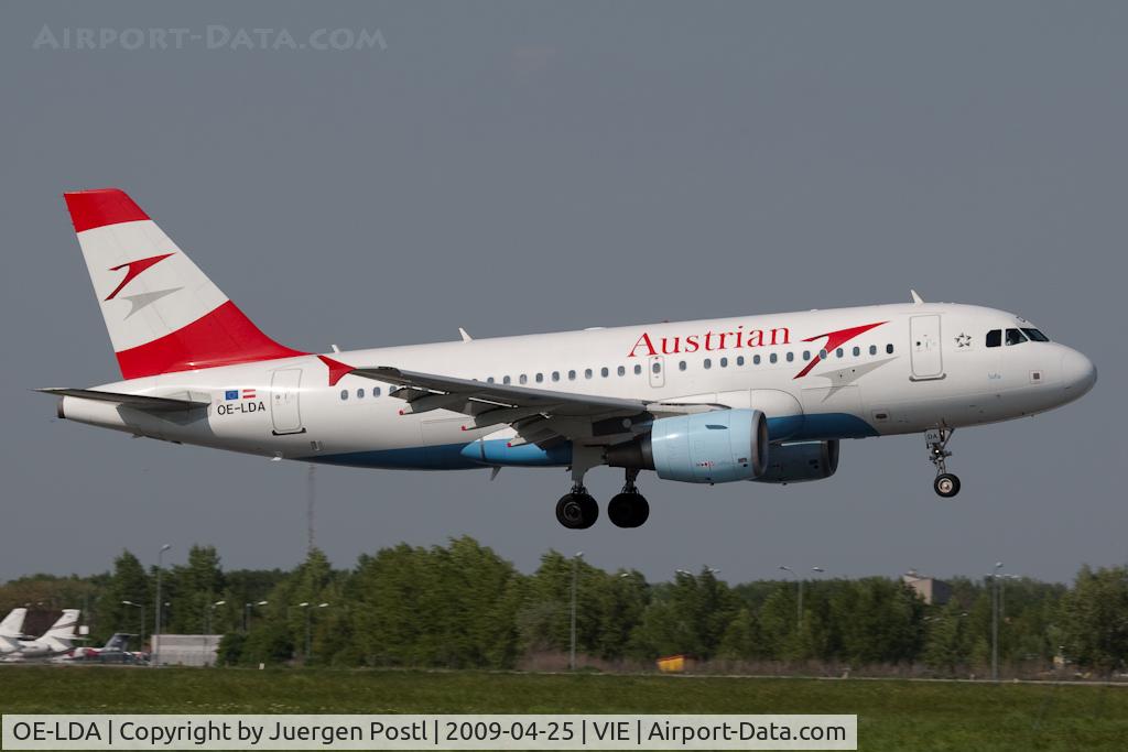OE-LDA, 2004 Airbus A319-112 C/N 2131, Airbus A319-112