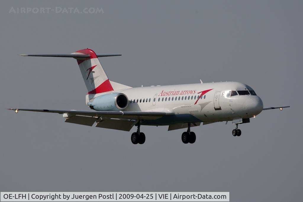 OE-LFH, 1995 Fokker 70 (F-28-0070) C/N 11554, Fokker 70