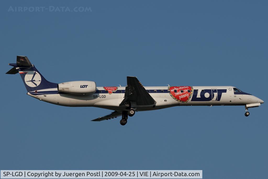 SP-LGD, 2000 Embraer EMB-145EP (ERJ-145EP) C/N 145244, Embraer EMB-145EP