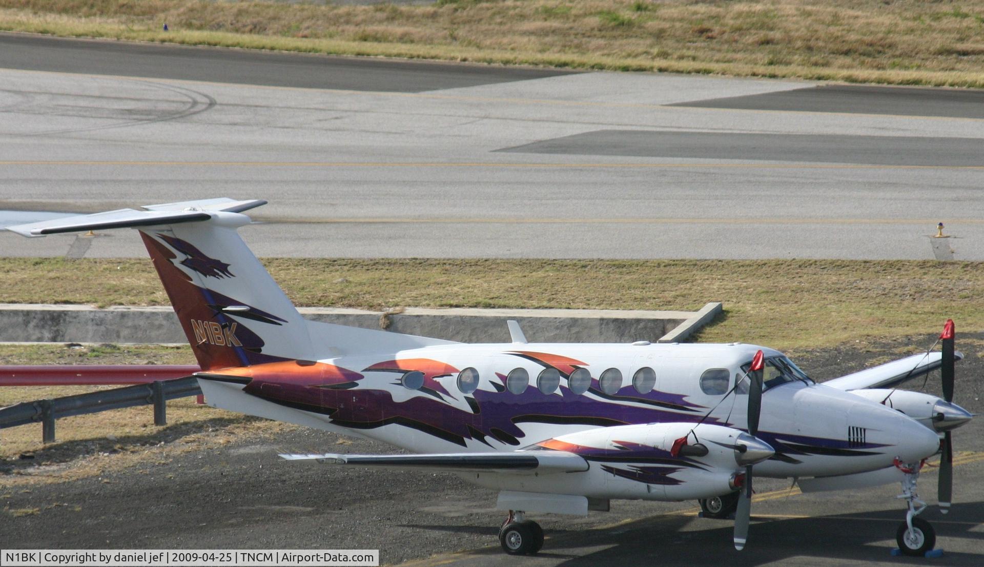 N1BK, 1985 Beech 300 Super King Air C/N FA-76, park at the cargo ramp