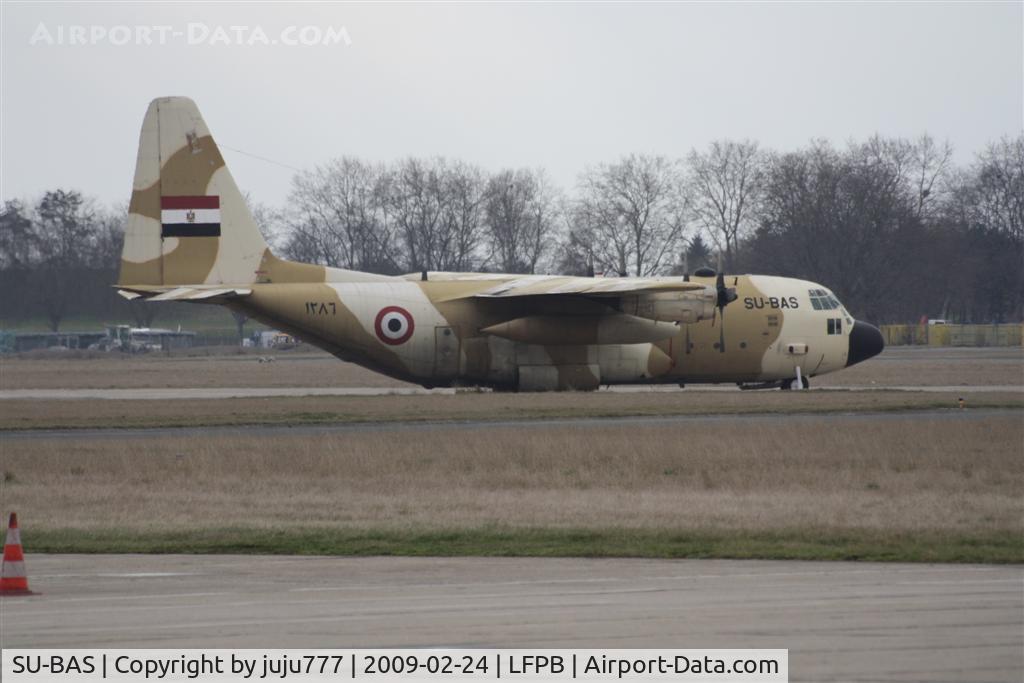 SU-BAS, 1979 Lockheed C-130H Hercules C/N 382-4808, on transit at Le Bourget