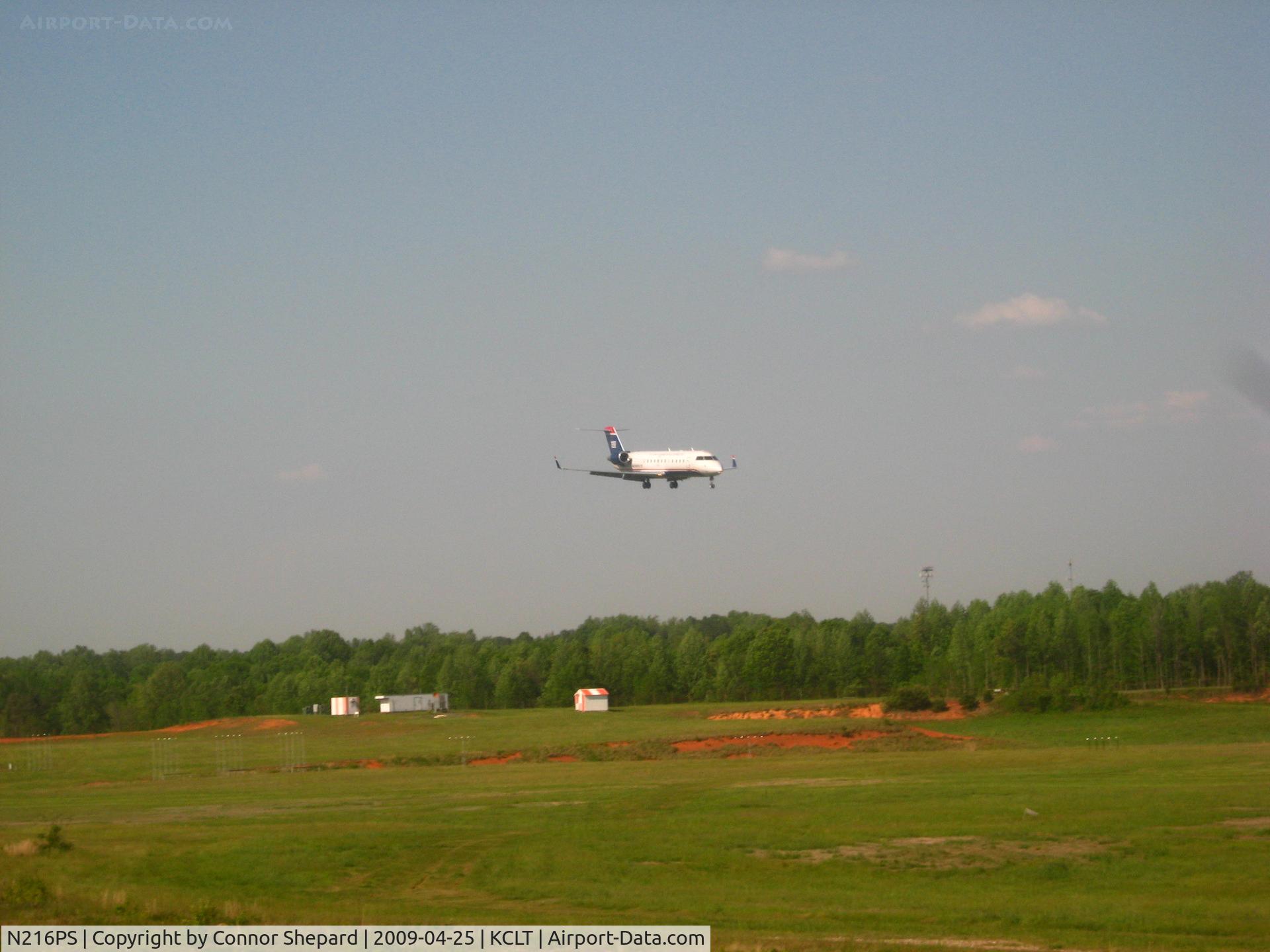 N216PS, 2003 Bombardier CRJ-200ER (CL-600-2B19) C/N 7882, 