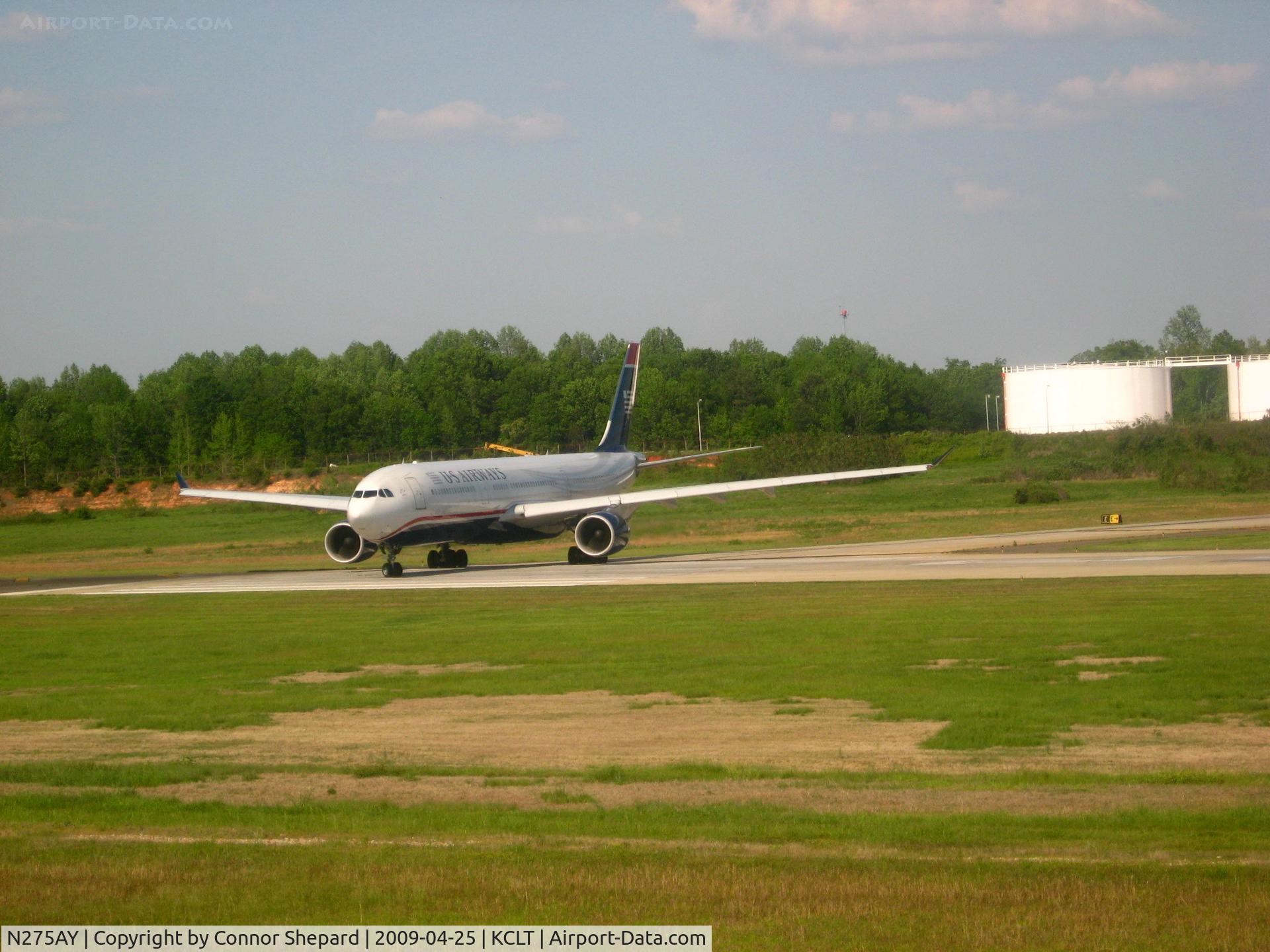N275AY, 2000 Airbus A330-323 C/N 0370, A330