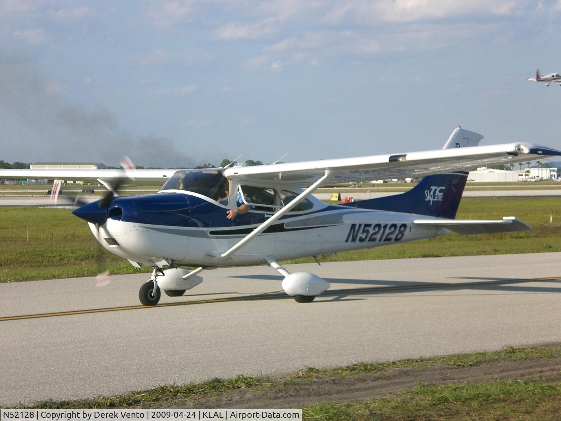 N52128, Cessna T182T Turbo Skylane C/N T18208158, Sun 'N Fun 2009