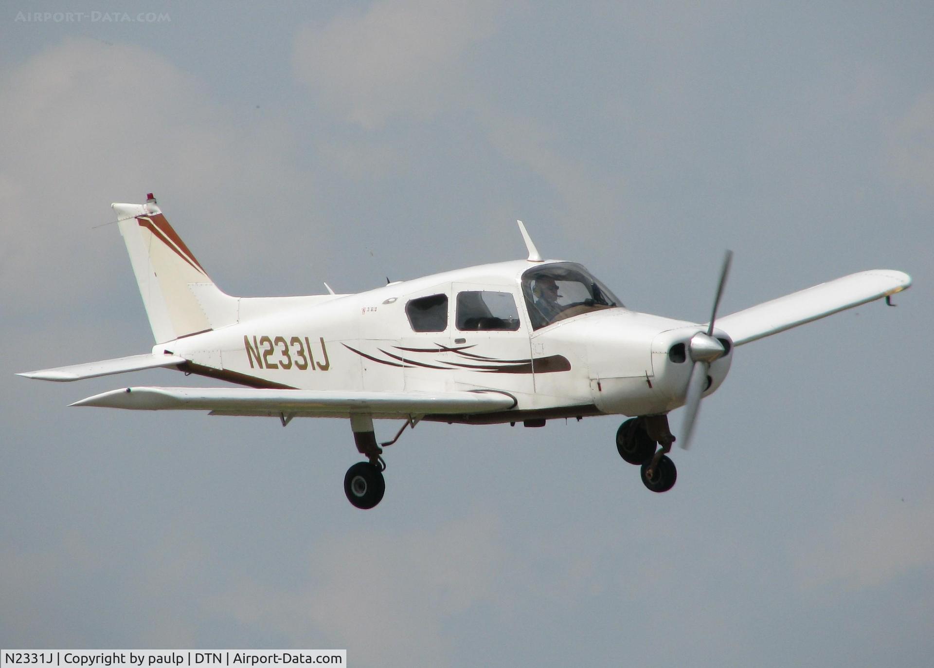 N2331J, 1963 Beech 23 C/N M-284, Landing on 14 at Downtown Shreveport.