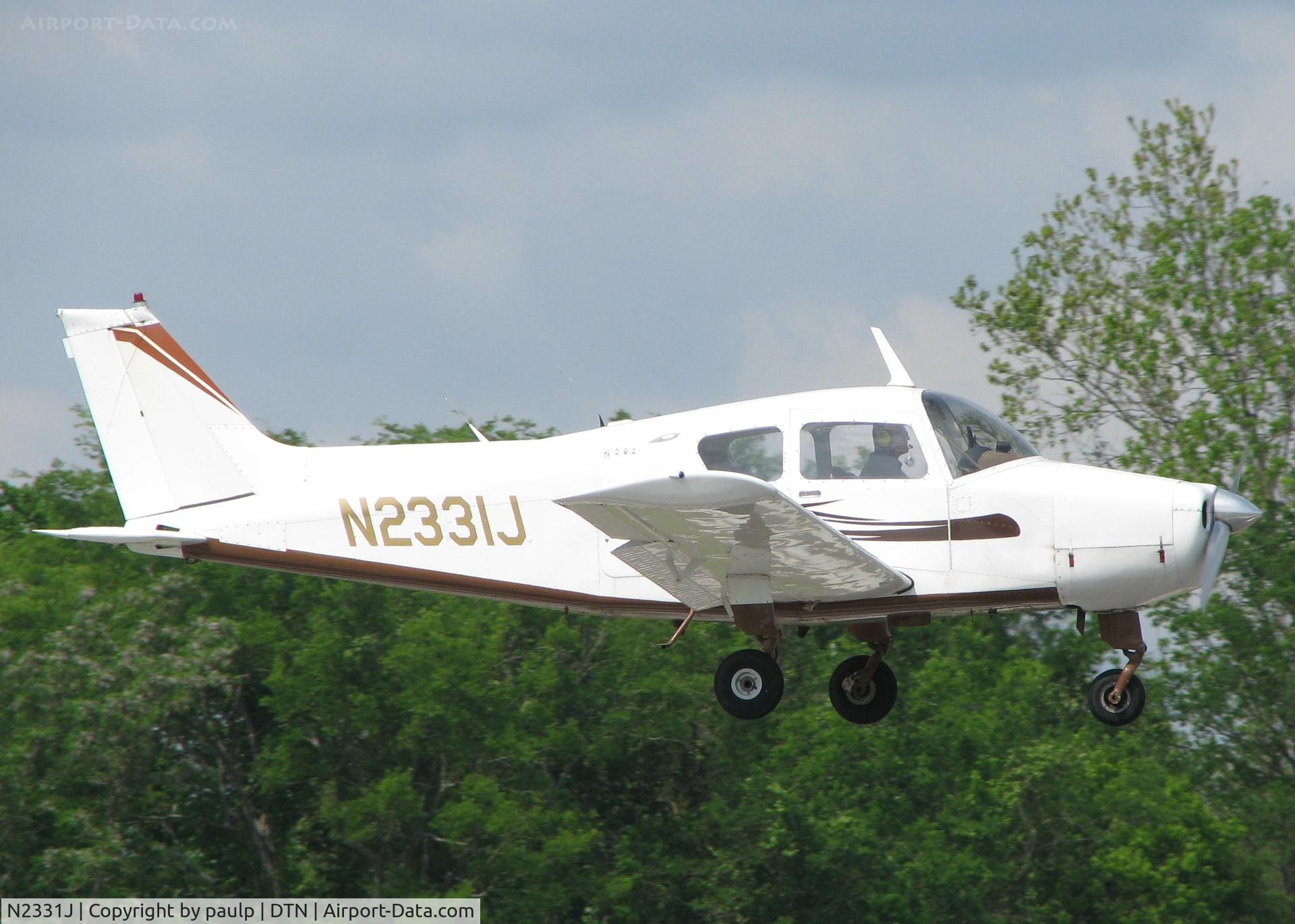 N2331J, 1963 Beech 23 C/N M-284, Landing on Rwy 14 at the Shreveport Downtown Airport.