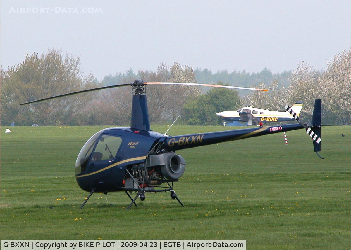 G-BXXN, 1987 Robinson R22 Beta II C/N 0720, R22 IN THE HELICOPTER PARK