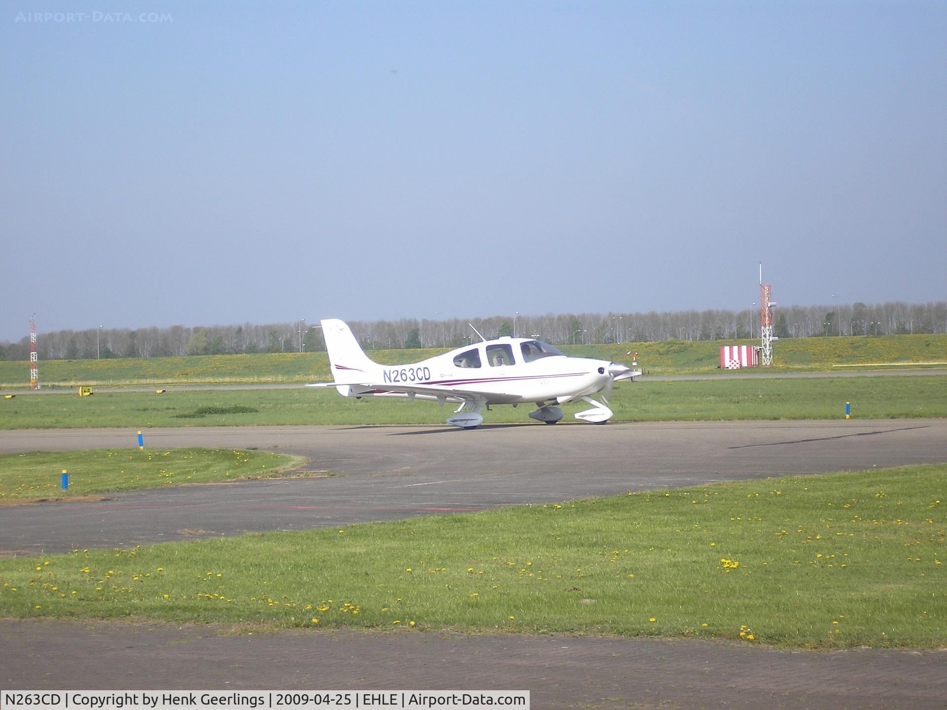 N263CD, 2003 Cirrus SR20 C/N 1308, Lelystad Airport