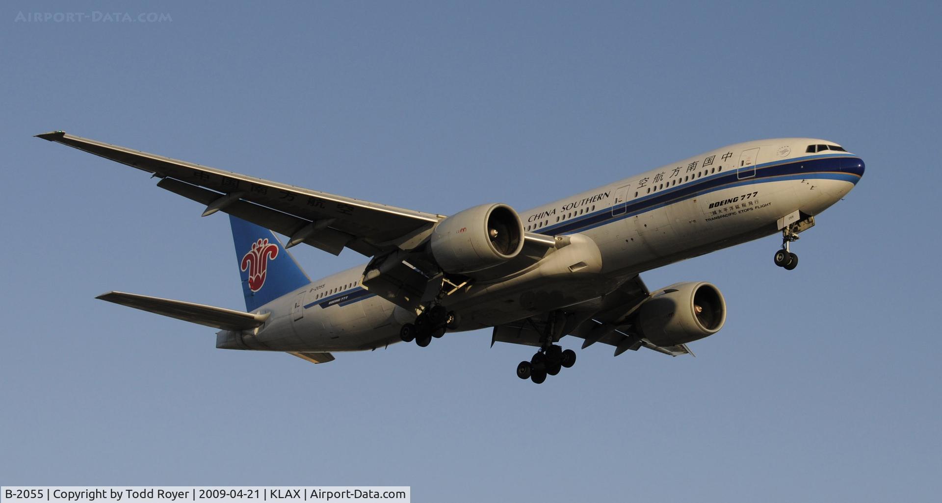 B-2055, 1997 Boeing 777-21B/ER C/N 27524, Landing 24R at LAX