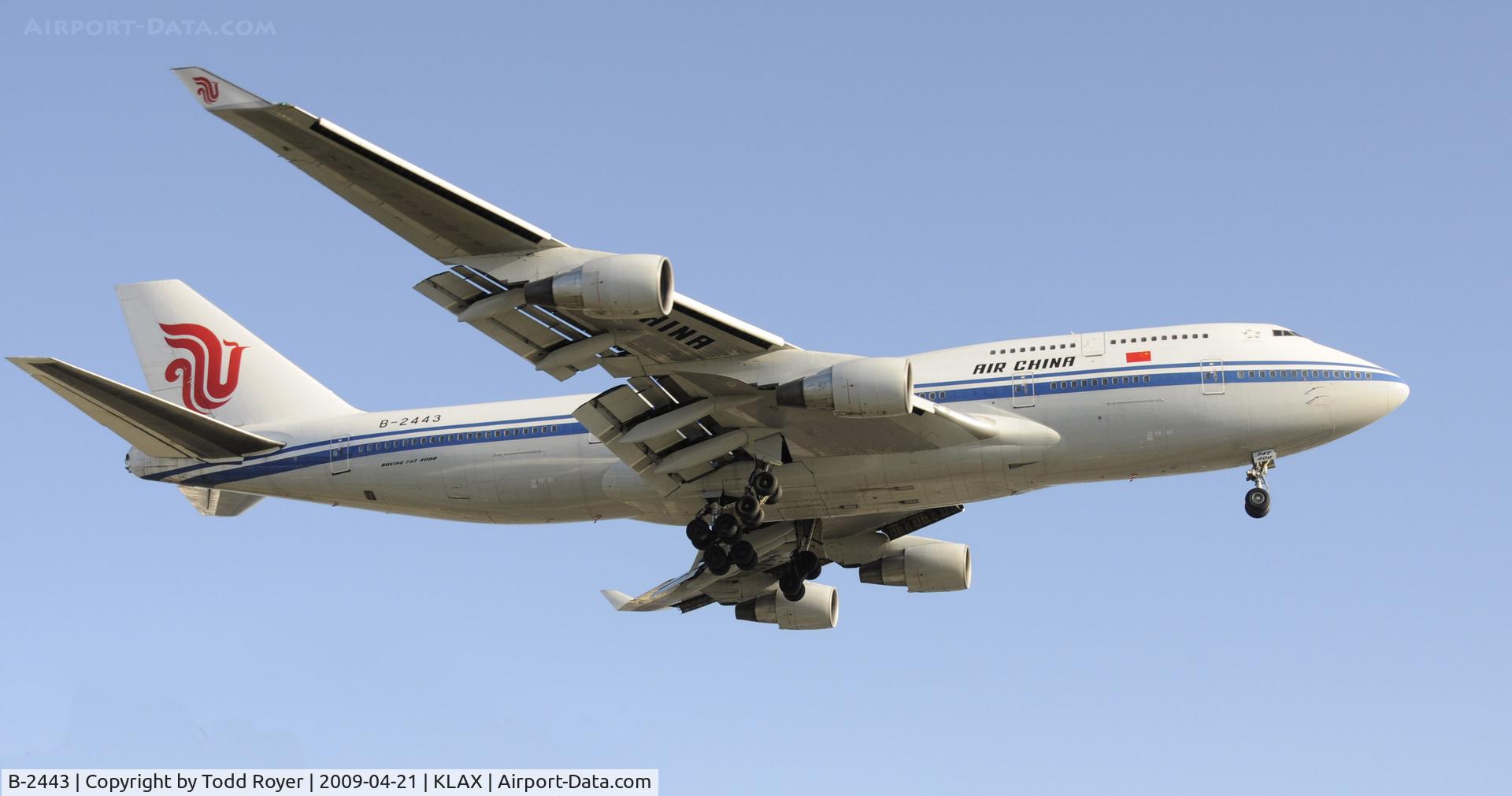B-2443, Boeing 747-4J6 C/N 25881, Landing 24R at LAX
