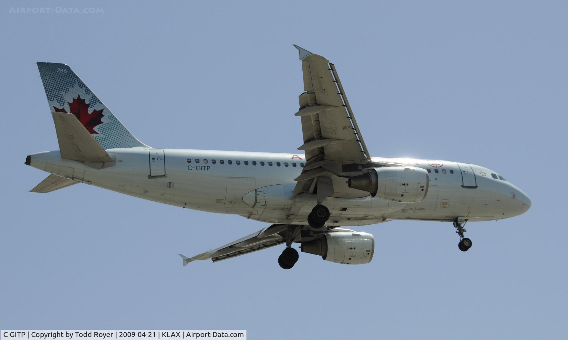 C-GITP, 2001 Airbus A319-112 C/N 1562, Landing 24R at LAX