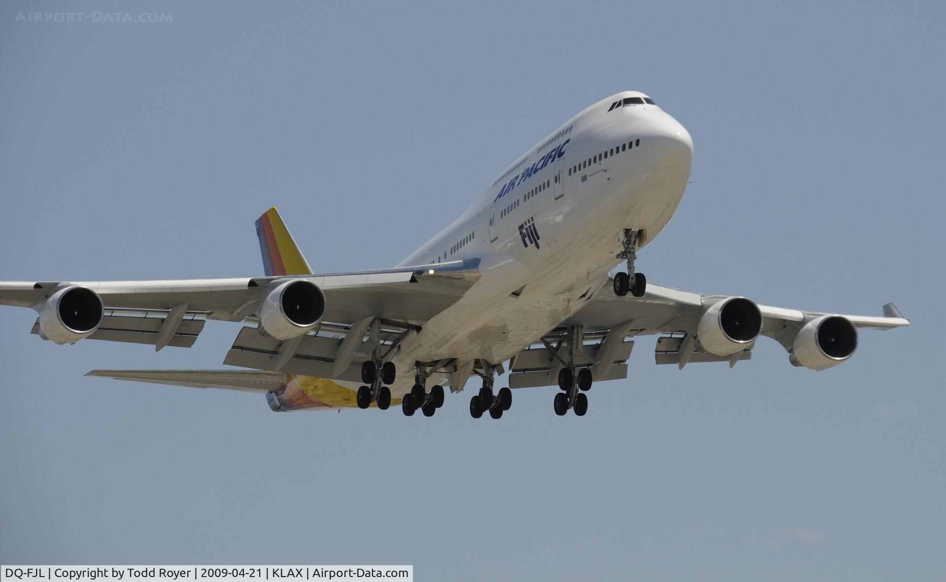 DQ-FJL, 1988 Boeing 747-412 C/N 24062, Landing 24R at LAX