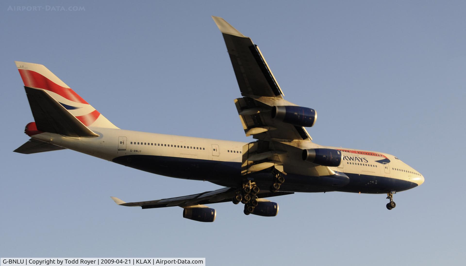 G-BNLU, 1992 Boeing 747-436 C/N 25406, Landing 24R at LAX