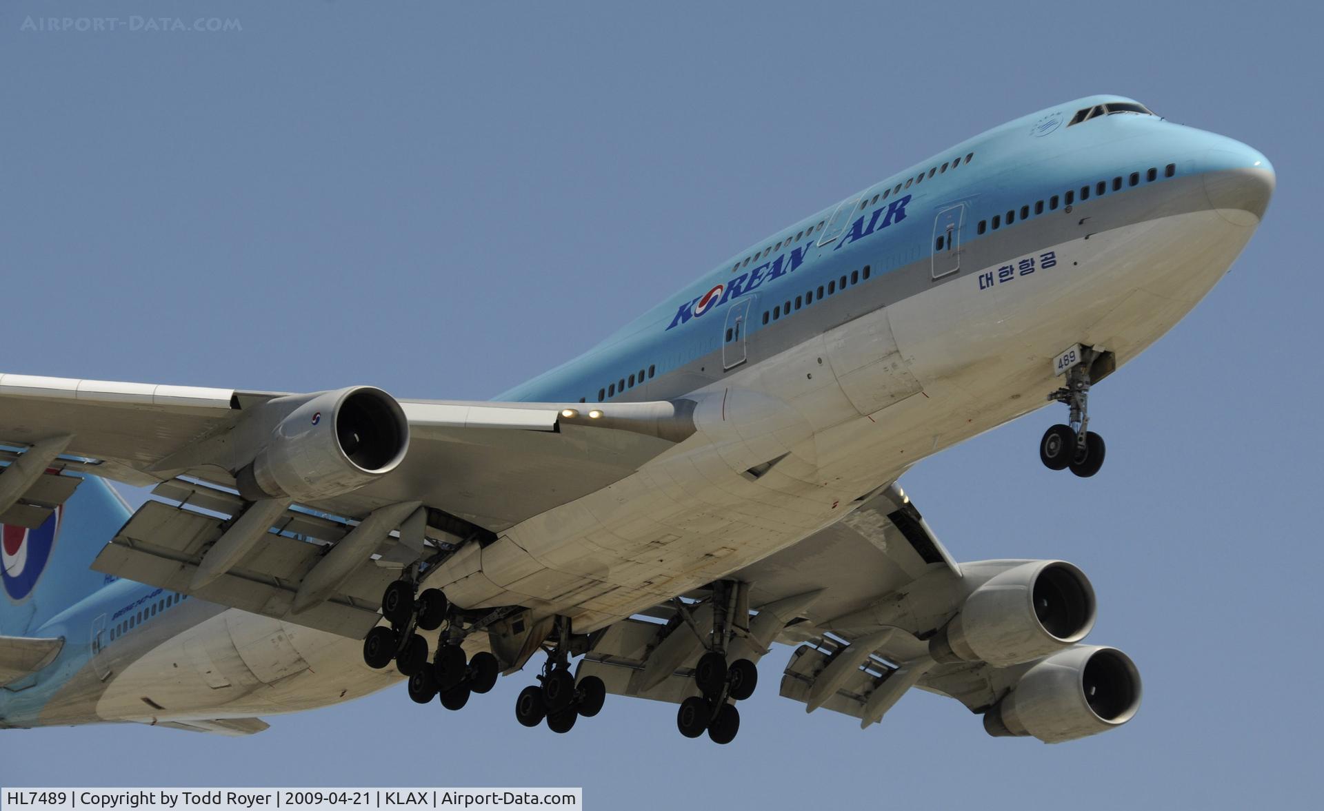 HL7489, 1993 Boeing 747-4B5 C/N 27072, Landing 24R at LAX