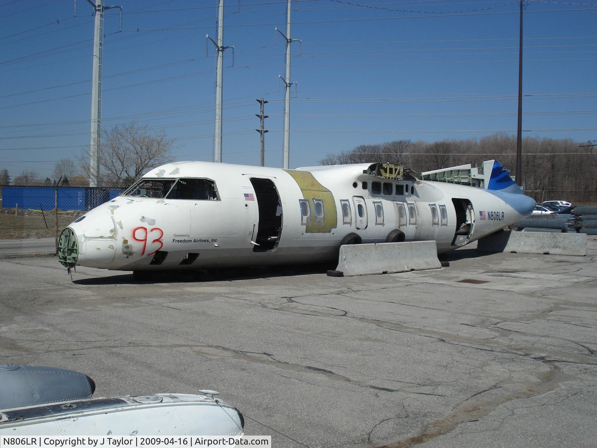 N806LR, 1988 De Havilland Canada DHC-8-102 Dash 8 C/N 093, Sitting at Centennial College, Toronto