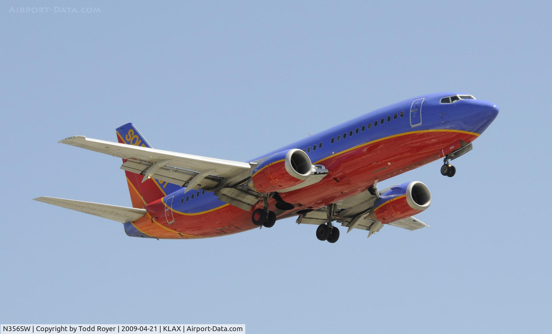N356SW, 1991 Boeing 737-3H4 C/N 25251, Landing 24R at LAX