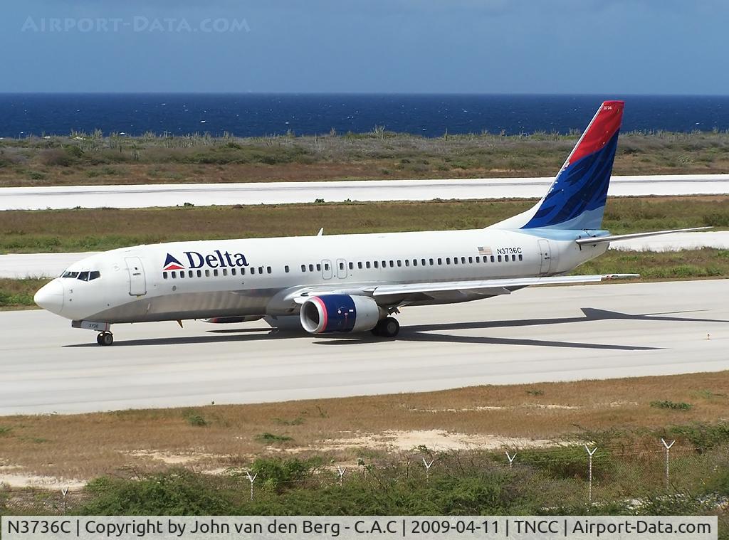 N3736C, 2000 Boeing 737-832 C/N 30540, Delta Air Lines @ CUR