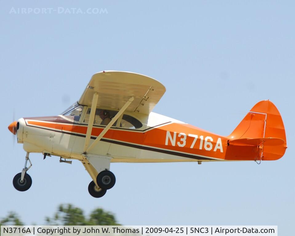 N3716A, 1954 Piper PA-22-135 Tri-Pacer C/N 22-1956, Departing runway 31