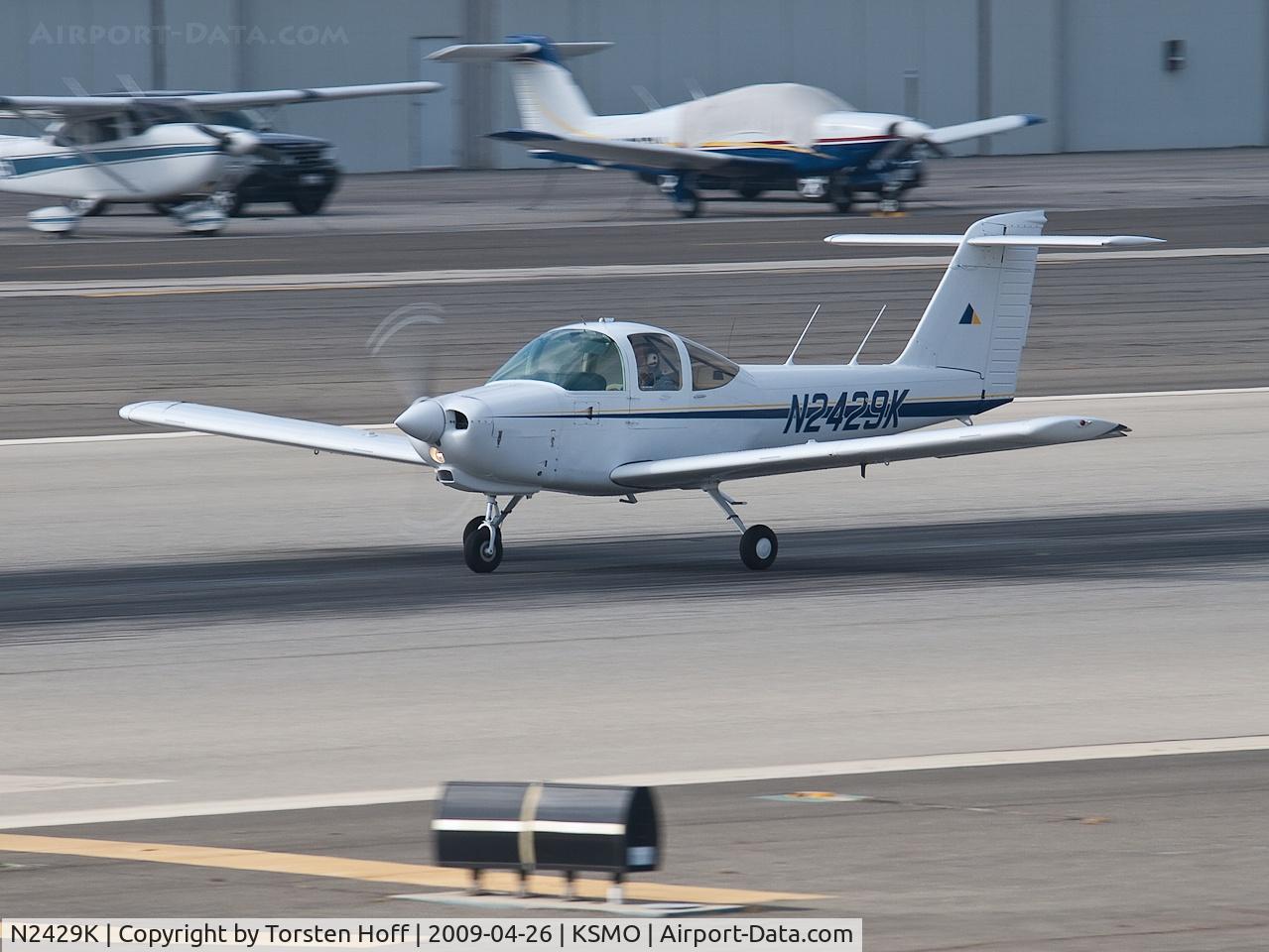 N2429K, 1979 Piper PA-38-112 Tomahawk Tomahawk C/N 38-79A0627, N2429K departing from RWY 21