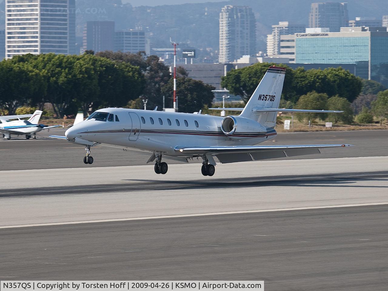 N357QS, 2007 Cessna 680 Citation Sovereign C/N 680-0155, N357QS arriving on RWY 21