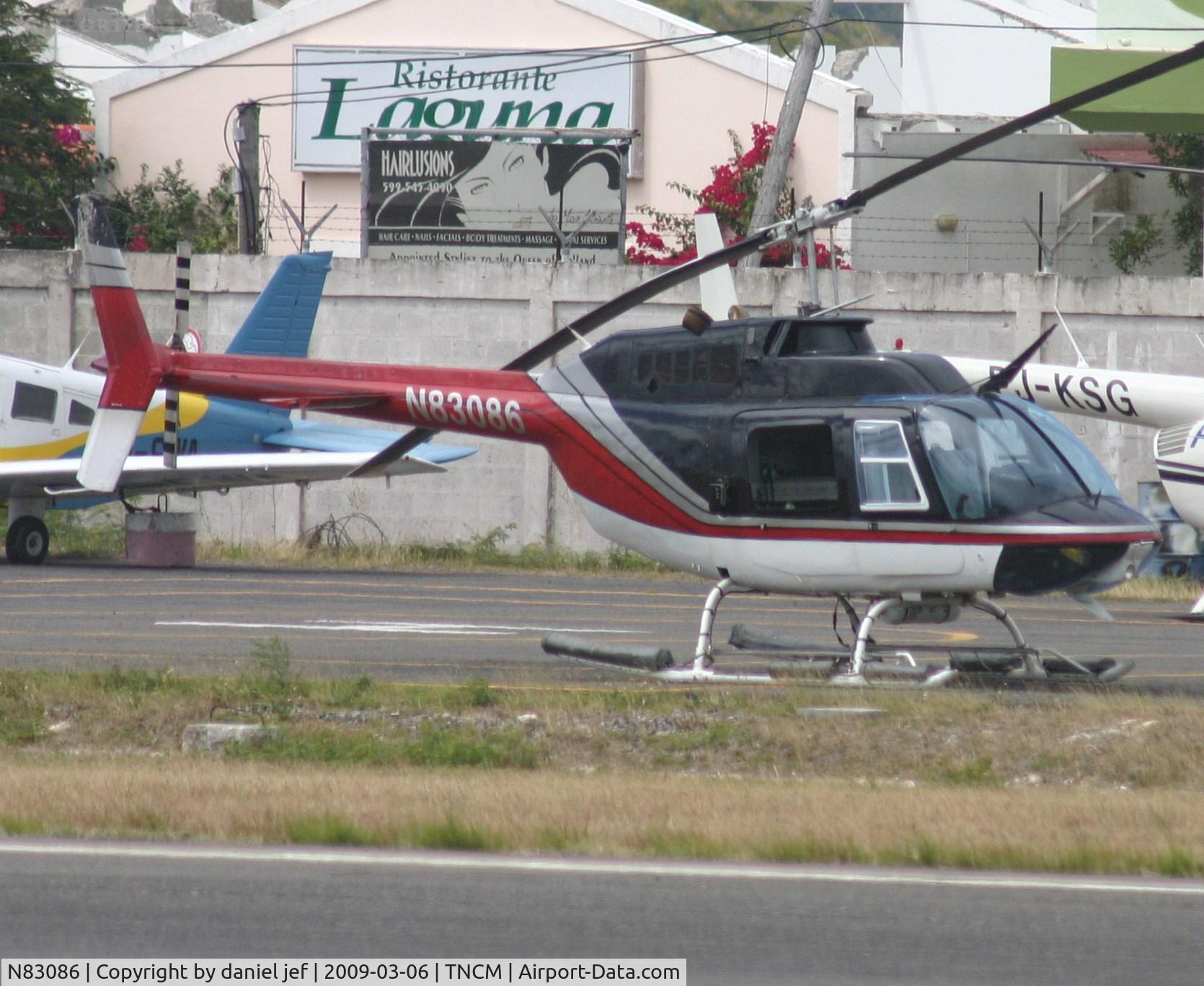 N83086, 1972 Bell 206B JetRanger C/N 914, In it's bad days after it crash landed in the ocean!!!!! LOOK I HAVE NO TALE ROTAR