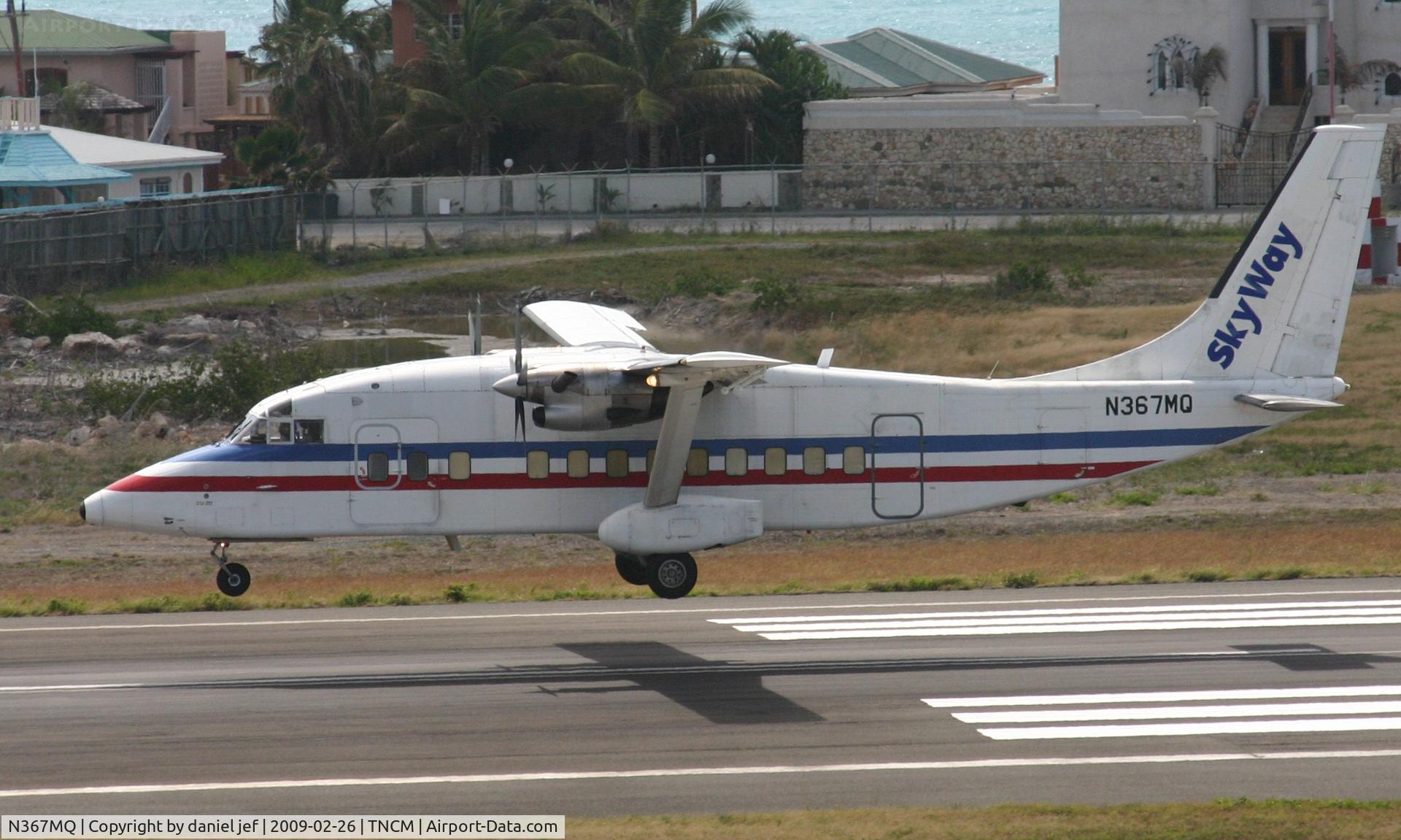 N367MQ, 1984 Short SD3-60-100 C/N SH.3640, Landing 10