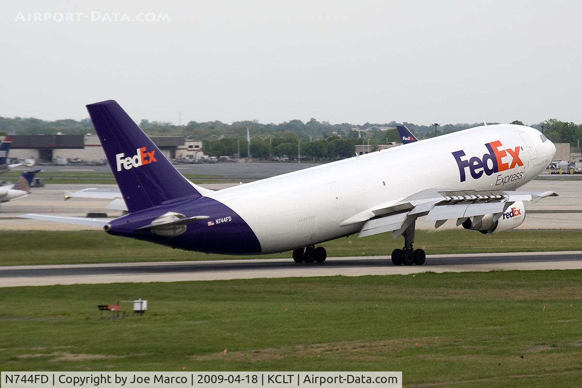 N744FD, 1992 Airbus A300B4-622R C/N 664, @ CLT