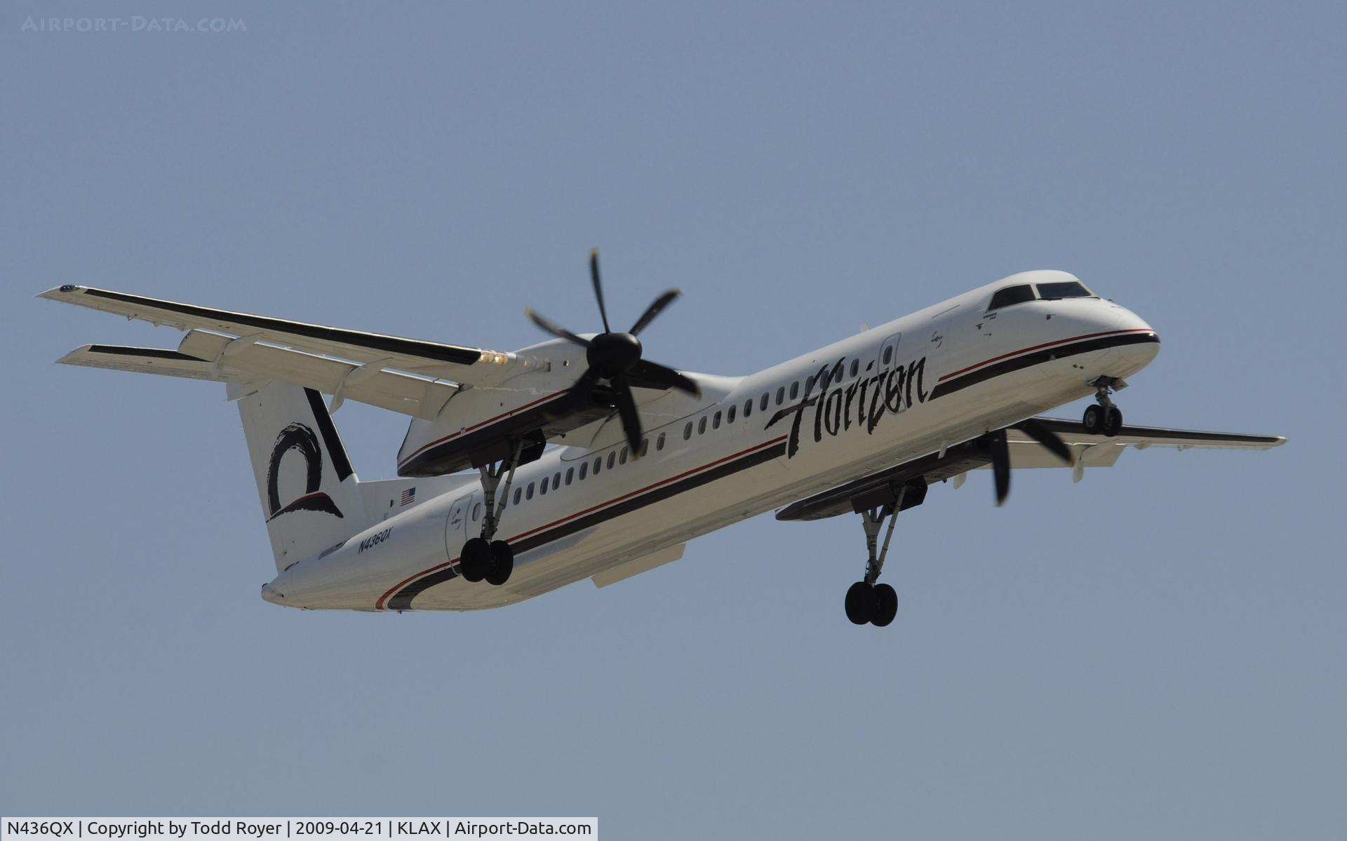 N436QX, 2008 De Havilland Canada DHC-8-402 Dash 8 C/N 4236, Landing 24R at LAX