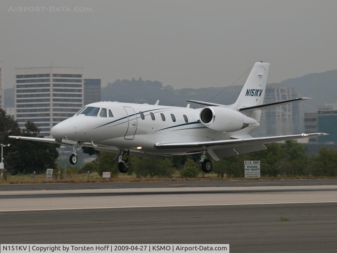 N151KV, 2003 Cessna 560XL Citation Excel C/N 560-5320, N151KV arriving on RWY 21