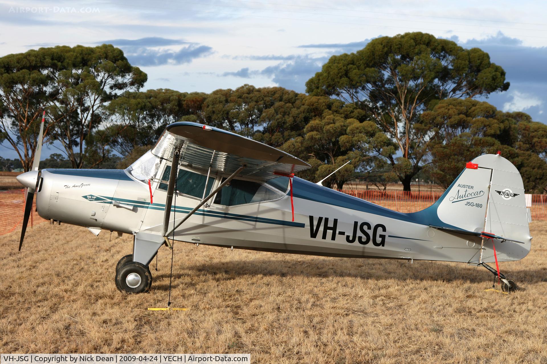VH-JSG, 1955 Auster J-5G Autocar C/N 3173, YECH