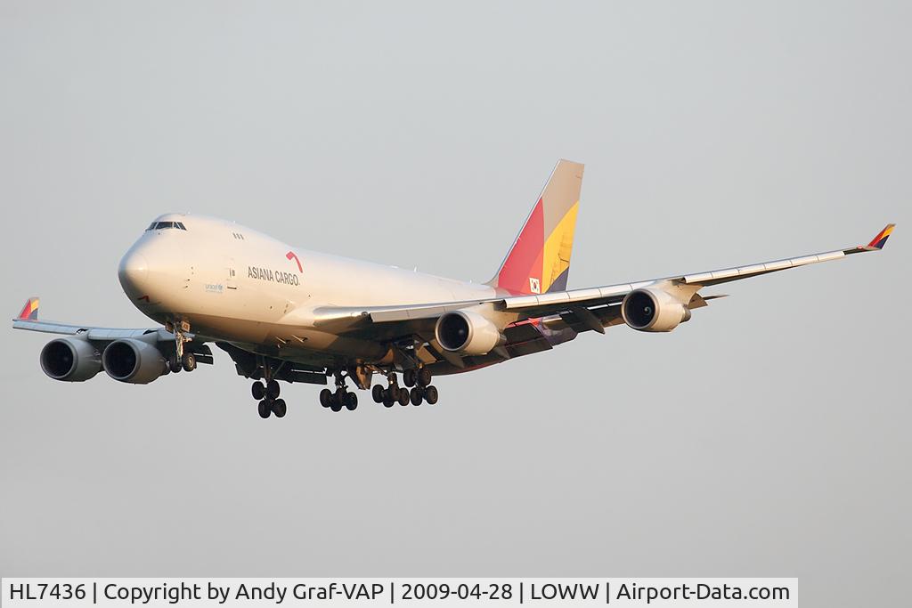 HL7436, 2002 Boeing 747-48EF (SCD) C/N 29170, Asiana 747-400