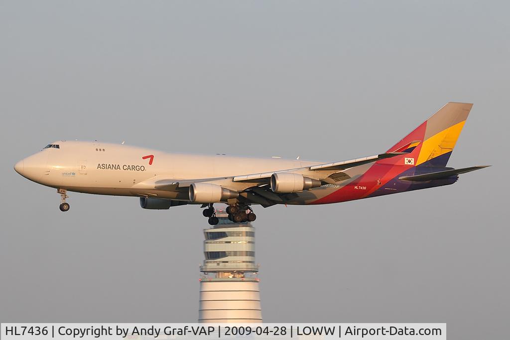 HL7436, 2002 Boeing 747-48EF (SCD) C/N 29170, Asiana 747-400
