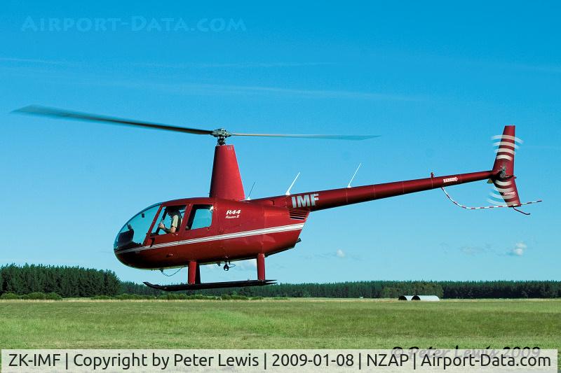 ZK-IMF, Robinson R44 II C/N 10838, 35 South Ltd., Tauranga