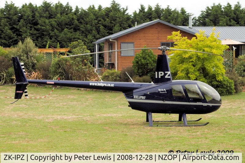 ZK-IPZ, 2007 Robinson R44 II C/N 11803, Rick Lucas Helicopters Ltd., Palmerston North