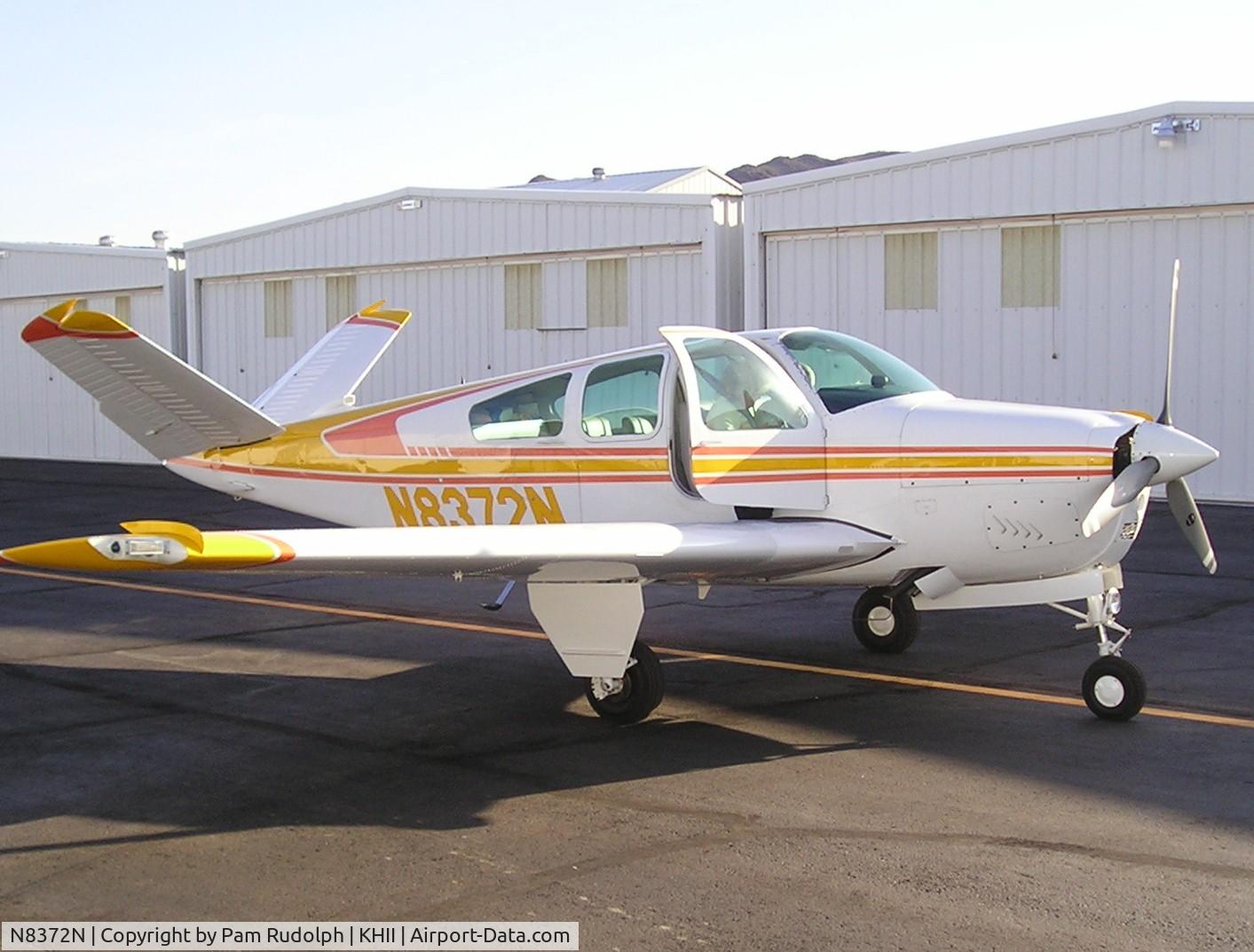 N8372N, 1968 Beech V35A Bonanza C/N D-8759, Beechcraft V35A