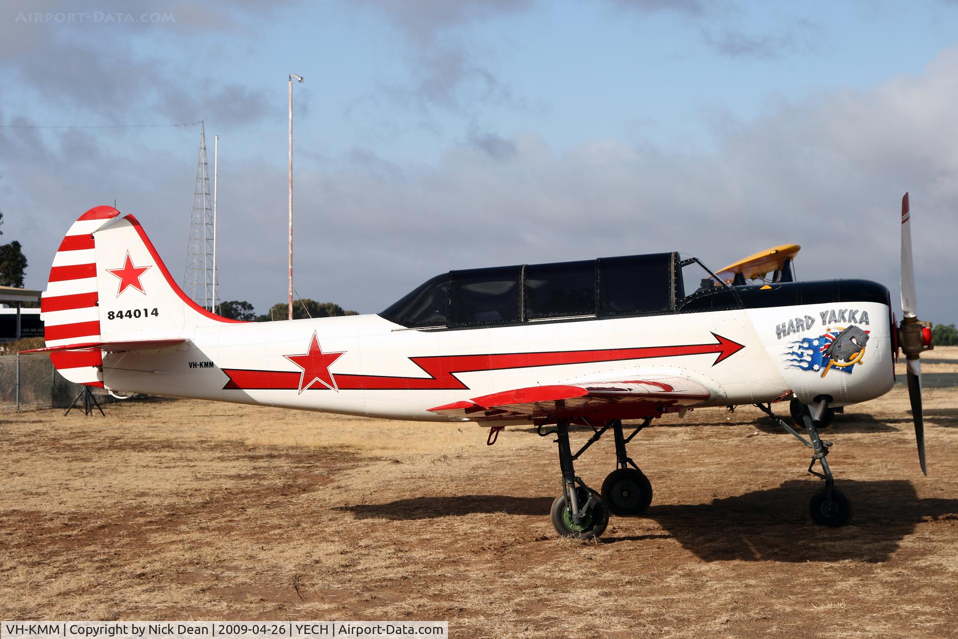 VH-KMM, 1986 Yakovlev Yak-52 C/N 844014, YECH