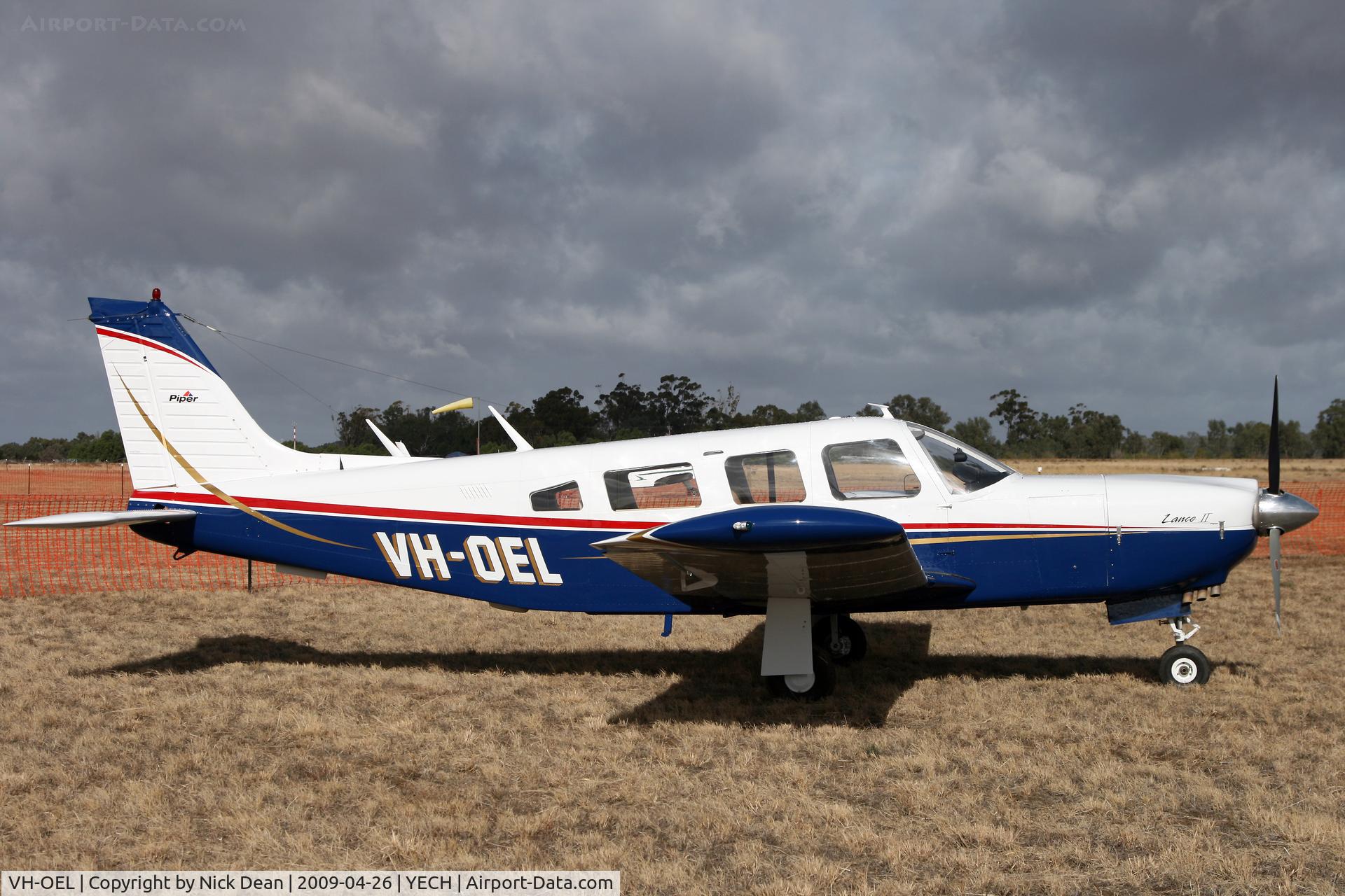 VH-OEL, 1976 Piper PA-32R-300 Cherokee Lance C/N 32R-7680283, YECH