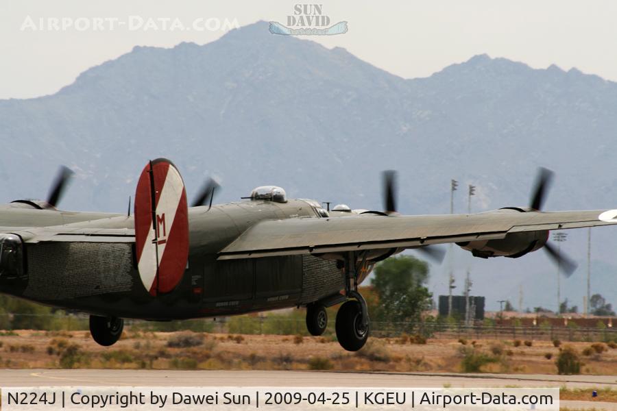 N224J, 1944 Consolidated B-24J-85-CF Liberator C/N 1347 (44-44052), depart