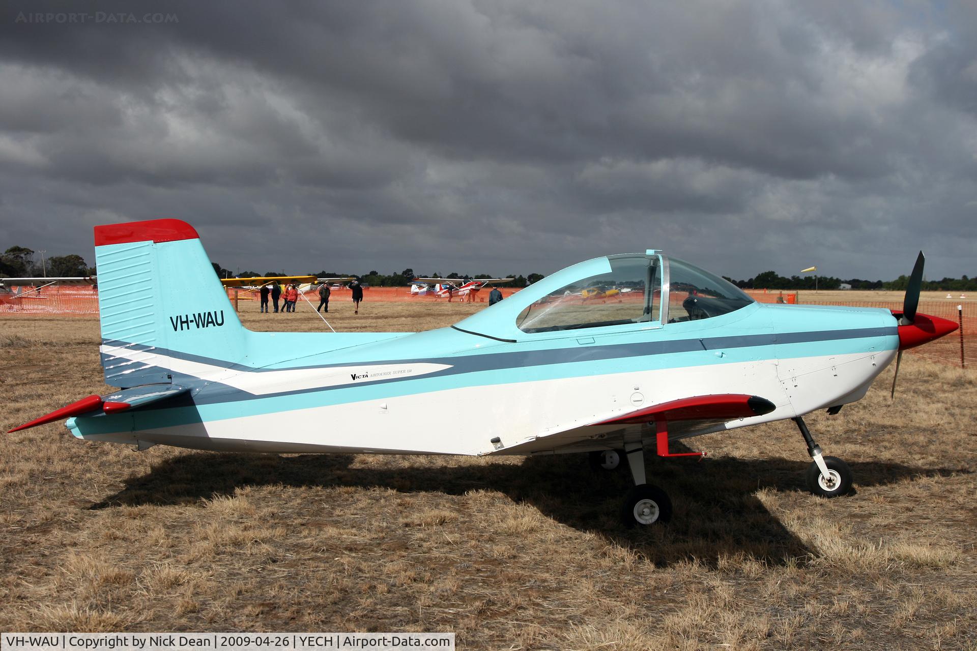 VH-WAU, 1974 Victa AIRTOURER 100 C/N 7, YECH