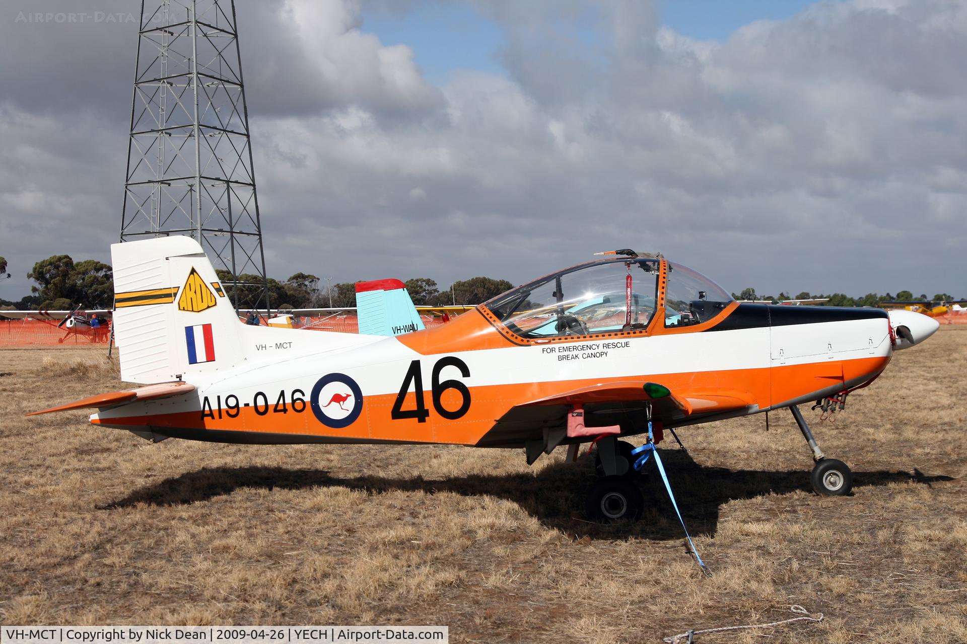 VH-MCT, 1975 New Zealand CT-4A Airtrainer C/N 046, YECH