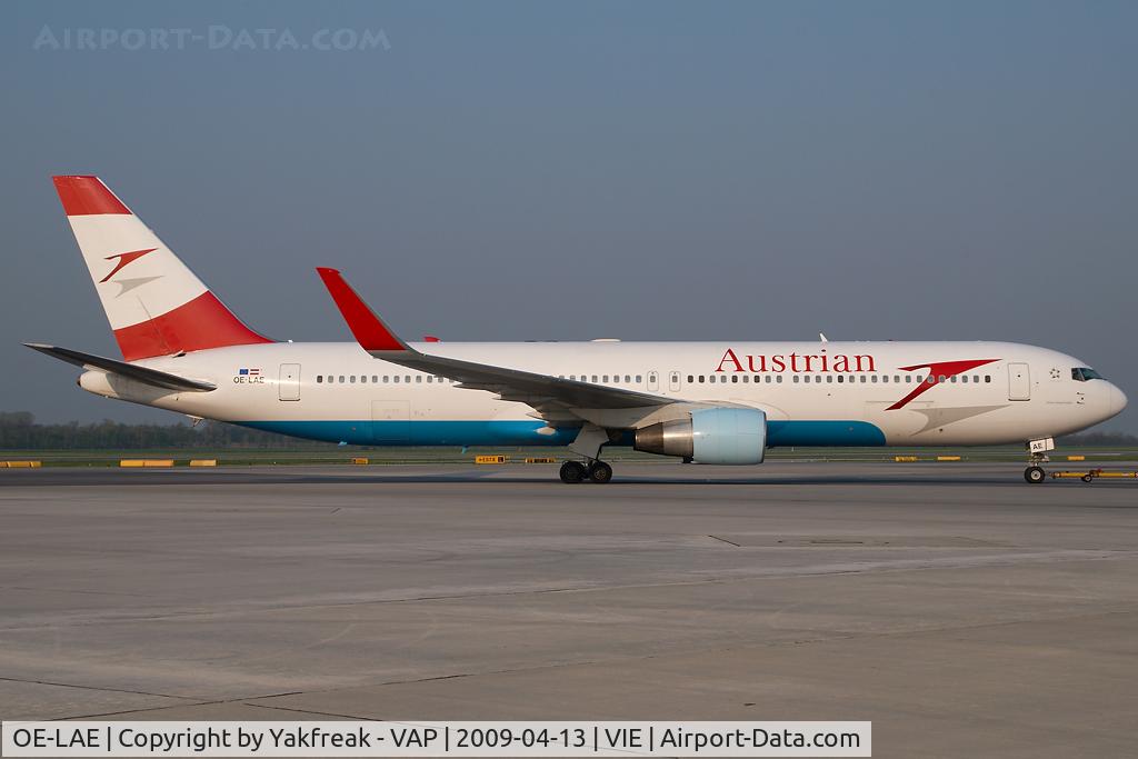 OE-LAE, 2000 Boeing 767-3Z9/ER C/N 30383, Austrian Airlines Boeing 767-300