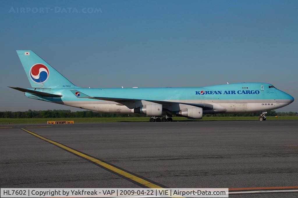 HL7602, 2005 Boeing 747-4B5F/SCD C/N 34301, Korean Air Boeing 747-400